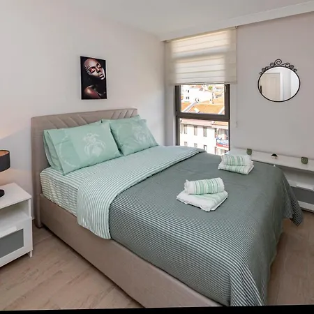 Fully Equipped 1 Bedroom With Central Location In Daire *